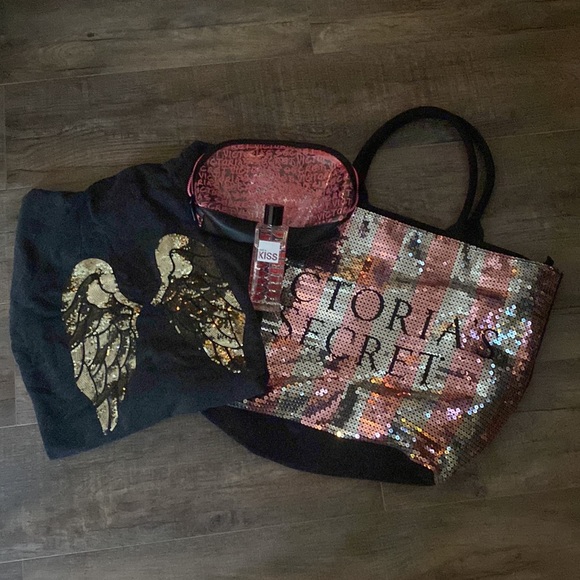 Victoria's Secret Accessories - Victoria’s Secret bundle
